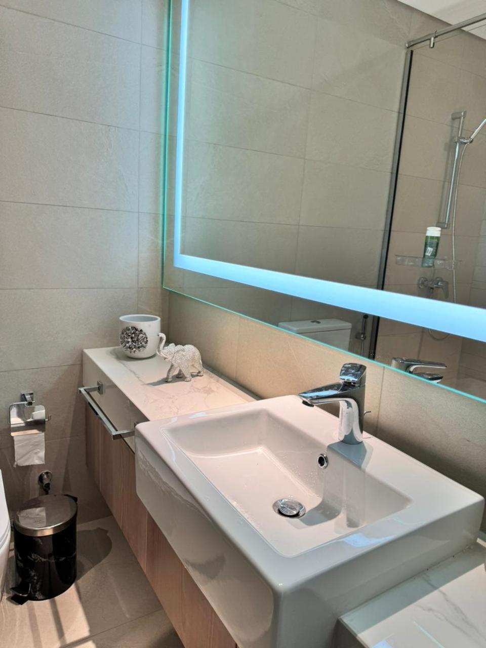 Appartement Burj Khalifa View Modern 1bhk With Balcony