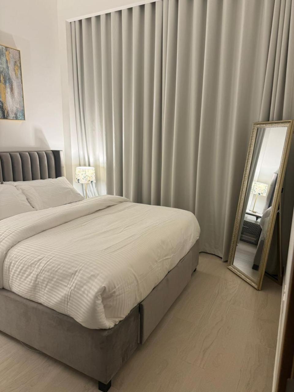 Appartement Burj Khalifa View Modern 1bhk With Balcony Dubai